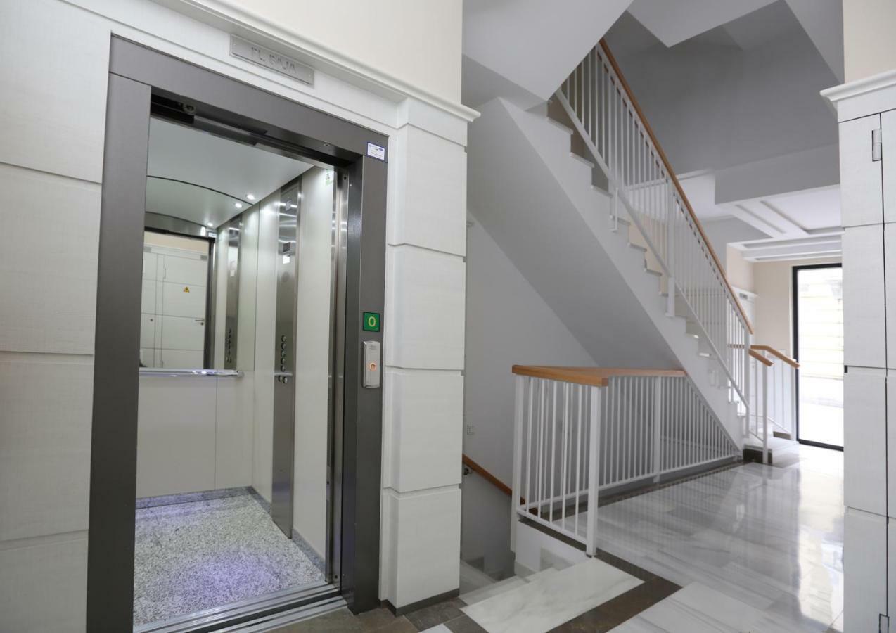 Apartamento De Diseno Con Jacuzzi Privado غرناطة المظهر الخارجي الصورة